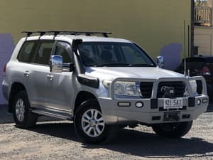 2011 Toyota Landcruiser GXL VDJ200R
