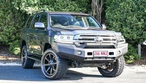 2020 Toyota Landcruiser Sahara VDJ200R