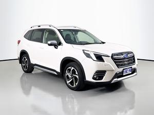 2025 Subaru Forester 2.5i-S S5
