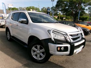 2015 Isuzu MU-X LS-T