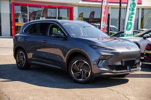 2025 MG MGS5 EV Essence 49 ZS3EM
