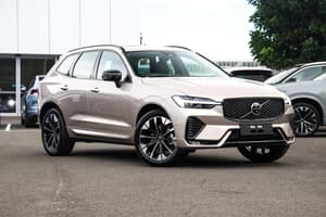 2026 Volvo XC60 Ultra B5 Dark