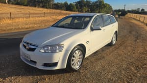 2011 HOLDEN BERLINA -
