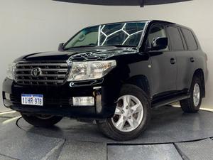 2011 Toyota Landcruiser Sahara UZJ200R