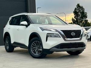 2024 Nissan X-TRAIL ST T33