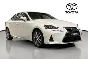 2017 Lexus IS IS200t Luxury ASE30R