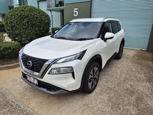 2022 Nissan X-TRAIL ST-L T33