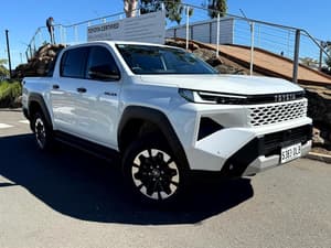 2025 Toyota Hilux SR5 48V Auto 4x4 Double Cab