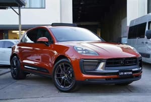 2022 PORSCHE MACAN T