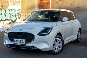 2024 SUZUKI SWIFT HYBRID PLUS