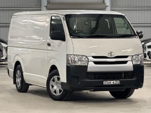2015 Toyota Hiace KDH201R LWB