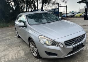 2011 VOLVO V60 T4 TEKNIK Auto  Silver $6999