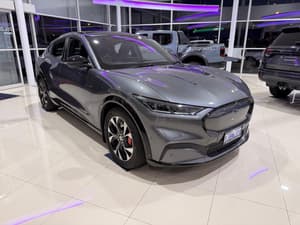 2023 Ford Mustang Mach-E Premium Auto MY23.75