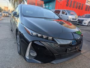 2022 TOYOTA PRIUS plug in Hybrid (HYBRID)