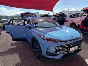 2024 MG HS Excite AS33