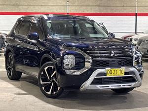 2022 Mitsubishi Outlander Exceed ZM