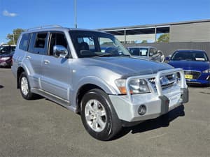 2005 Mitsubishi Pajero GLS NP