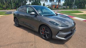 2025 MG IM6 Platinum S12L