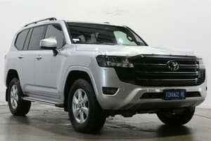 2025 Toyota Landcruiser GXL FJA300R