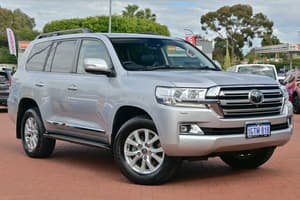 2017 Toyota Landcruiser Sahara Auto 4x4