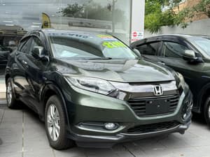 2016 HONDA VEZEL HYBRID**VERY LOW KMS**