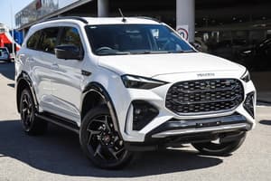 2026 Isuzu MU-X X-TERRAIN