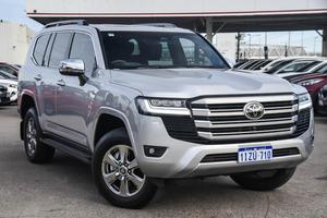 2025 Toyota Landcruiser Sahara FJA300R