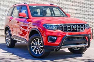 2023 Mahindra Scorpio Z8