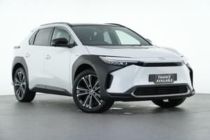 2025 Toyota bZ4X YEAM15R