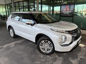 2021 Mitsubishi Outlander ES ZM