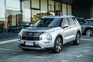2025 Mitsubishi Outlander Aspire ZM