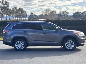 2015 Toyota Kluger GX GSU50R