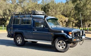 2001 Toyota Landcruiser RV Troopcarrier HZJ78R