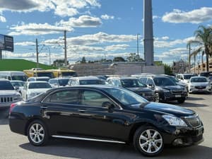 2013 Toyota Crown Majesta Auto