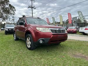 2010 SUBARU FORESTER X