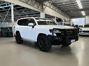 2023 Toyota Landcruiser GXL FJA300R
