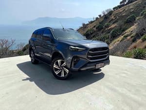 2025 Isuzu MU-X LS-T