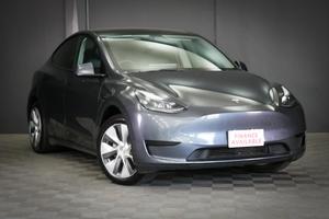 2023 Tesla Model Y Rear-Wheel Drive