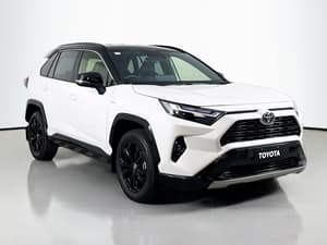 2025 Toyota RAV4 XSE AXAH52R