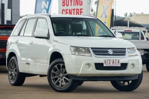 2011 Suzuki Grand Vitara Sport JB