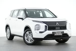 2024 Mitsubishi Outlander ES ZM