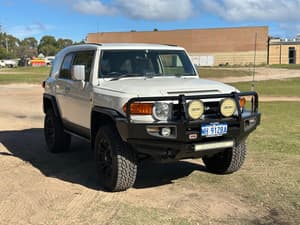 2013 Toyota FJ Cruiser GSJ15R