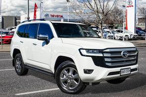 2024 Toyota Landcruiser Sahara Auto 4x4