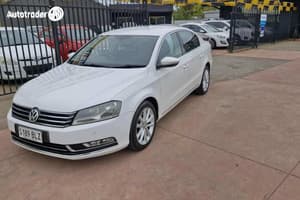 2011 VOLKSWAGEN PASSAT 125 TDI HIGHLINE