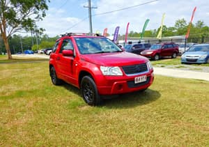 2009 SUZUKI GRAND VITARA (4x4)