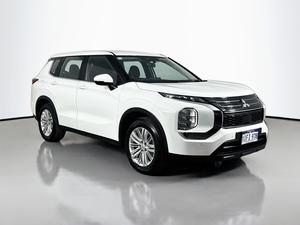 2024 Mitsubishi Outlander ES ZM