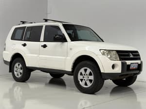 2007 Mitsubishi Pajero GLX NS