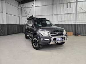 2015 Mitsubishi Pajero GLS NX