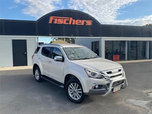 2017 Isuzu MU-X LS-T