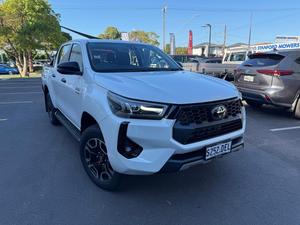 2024 Toyota Hilux SR5 48V Auto 4x4 Double Cab